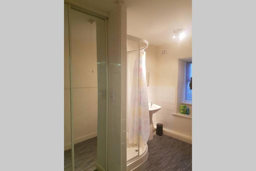 Porthmadog Harbour Town - High Street Apartment. Luaran gambar